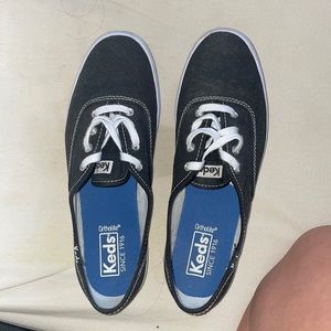 Keds black shoes size 6.5